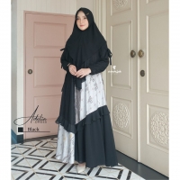 Adelia Dress