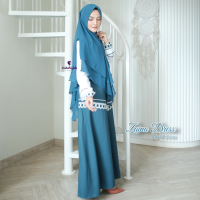 Zaina Mom