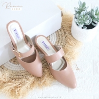 Shoes - Roemi