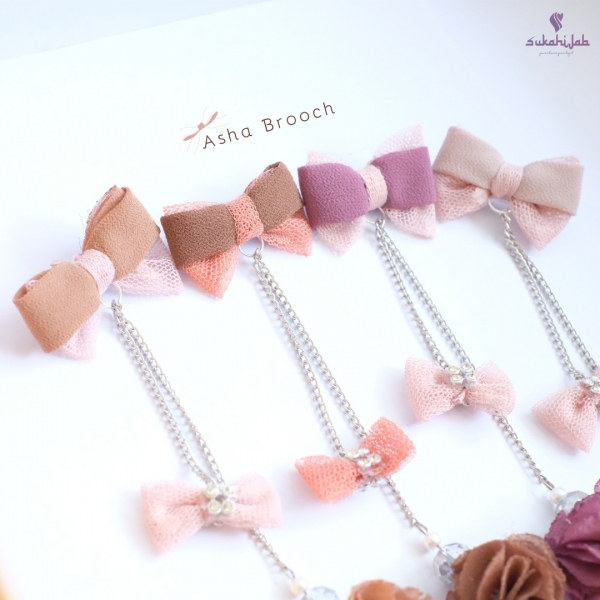 Asha Brooch